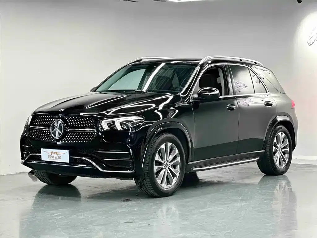 Mercedes-Benz GLE — фото 1