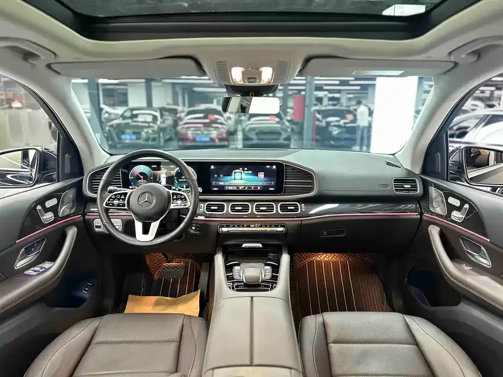 Mercedes-Benz GLE — фото 5