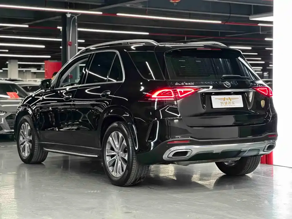 Mercedes-Benz GLE — фото 8