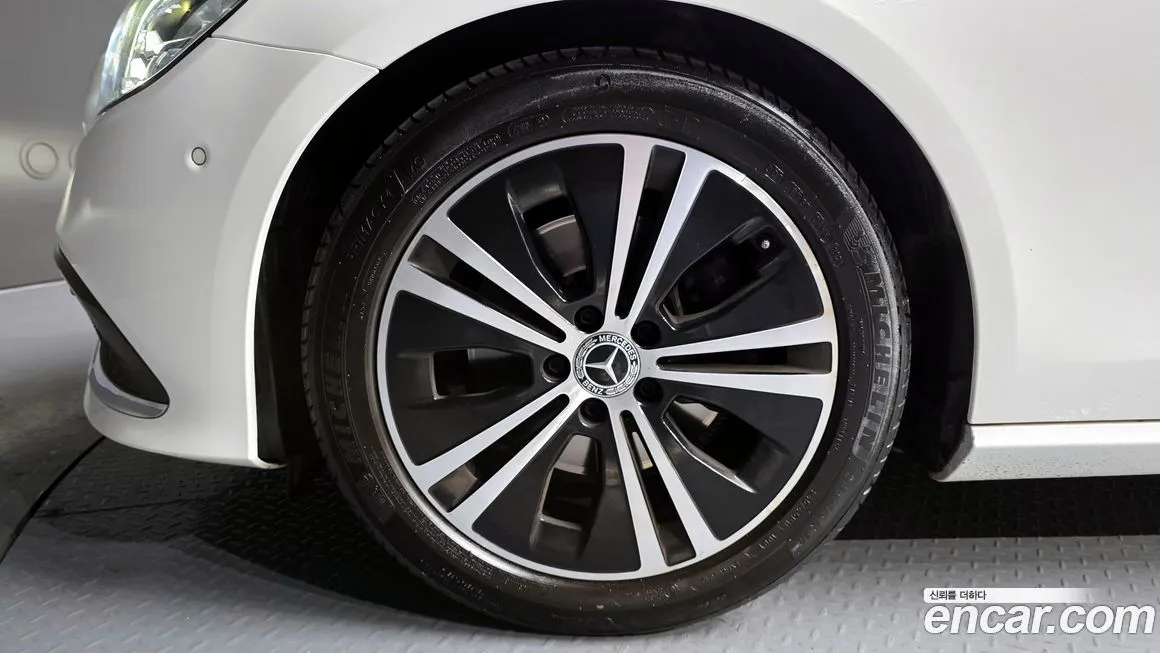 Mercedes-Benz E-Class 2022 из KR, фото 5