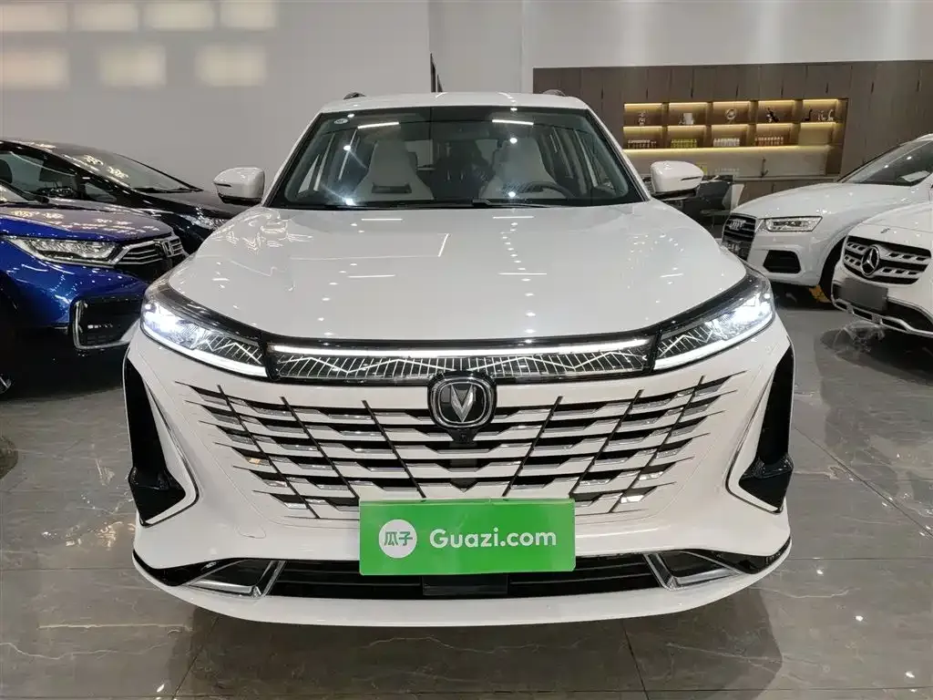 Changan CS75PLUS 2023 из CN, фото 3