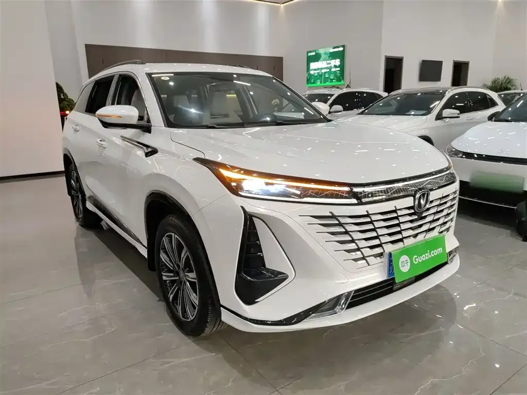 Changan CS75PLUS 2023 из CN, фото 4