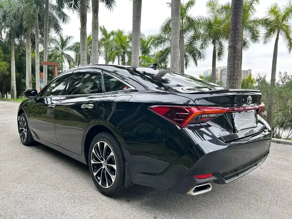 Toyota Avalon 2023 из CN, фото 6