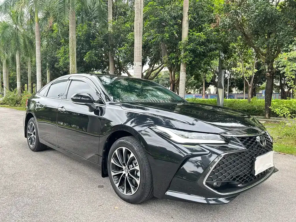 Toyota Avalon 2023 из CN, фото 7