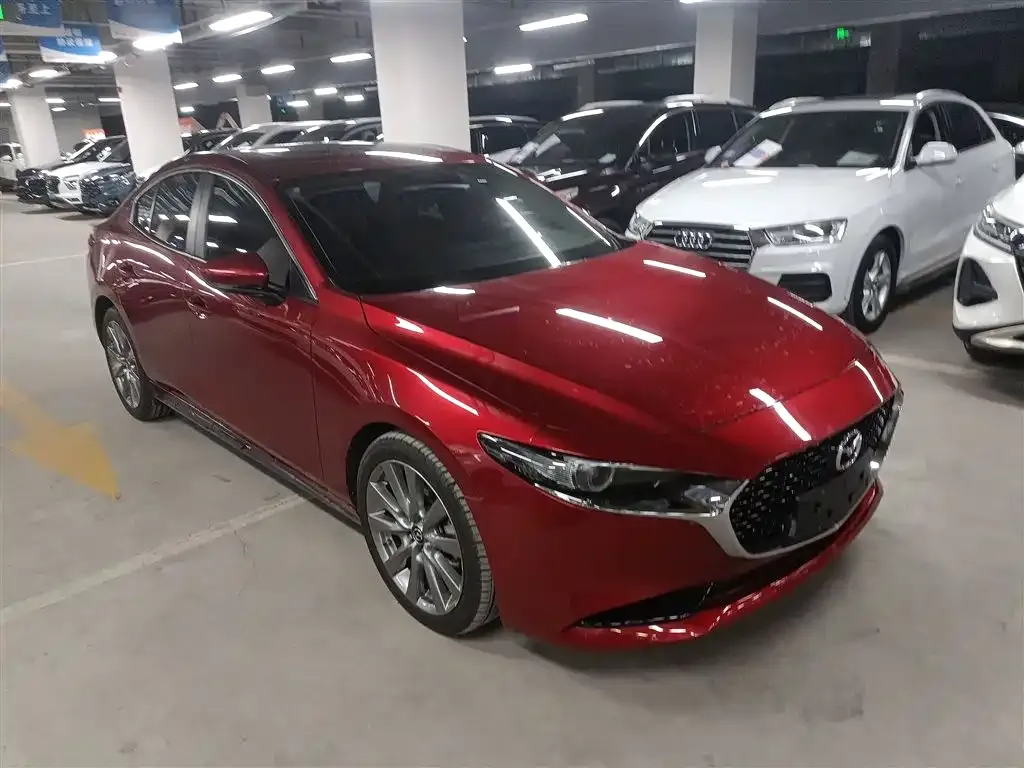 Mazda 3 Axela 2022 из CN, фото 4