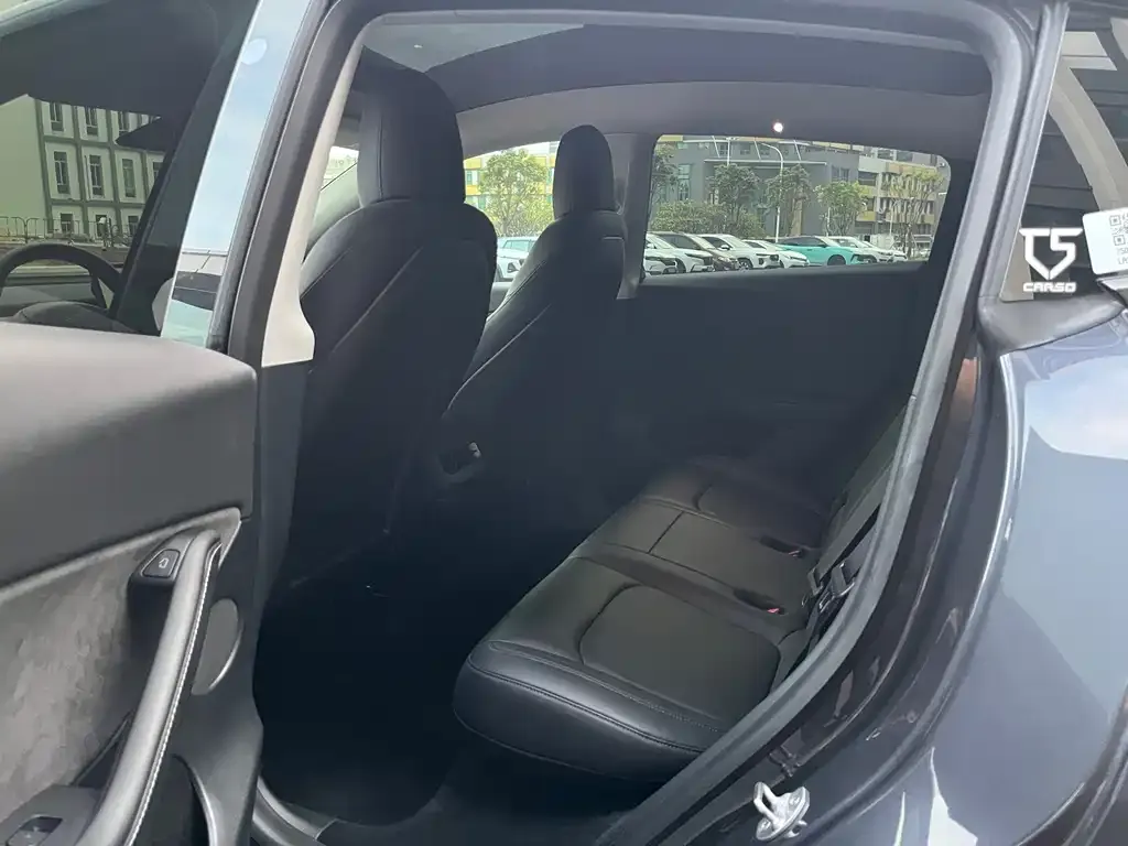 Tesla Model Y 2021 из CN, фото 9