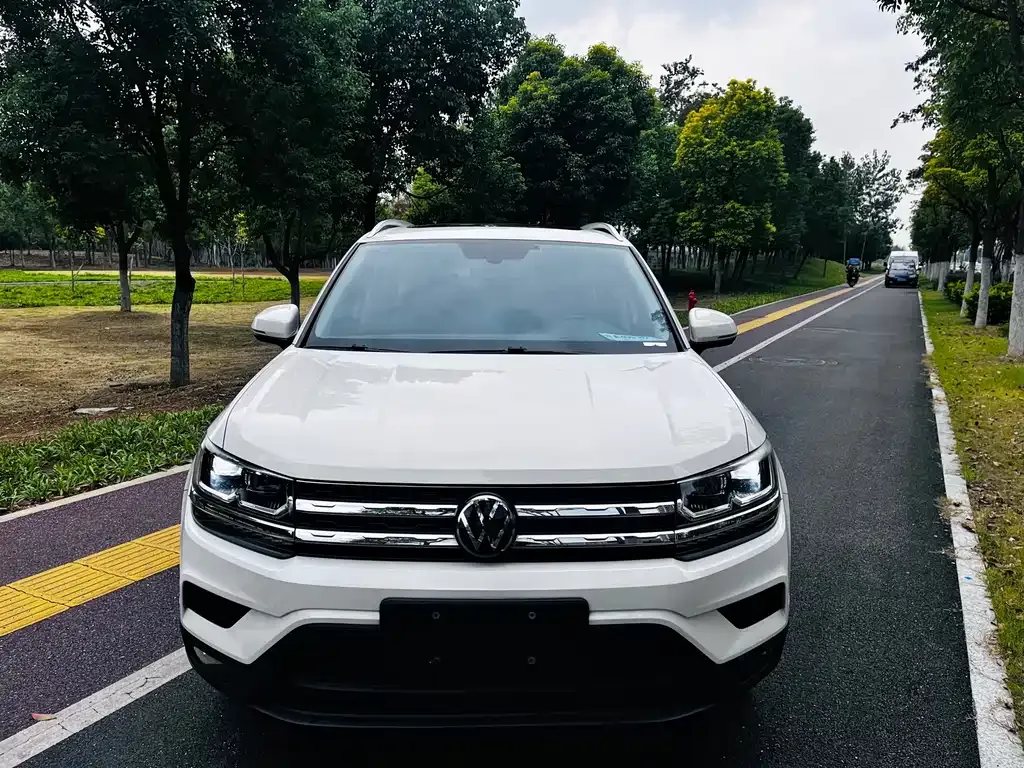 Volkswagen Tharu 2023 из CN, фото 2