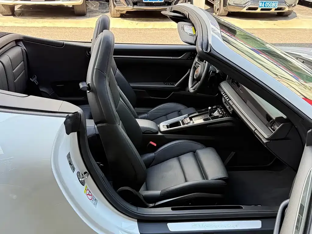 Porsche 911 2022 из CN, фото 8