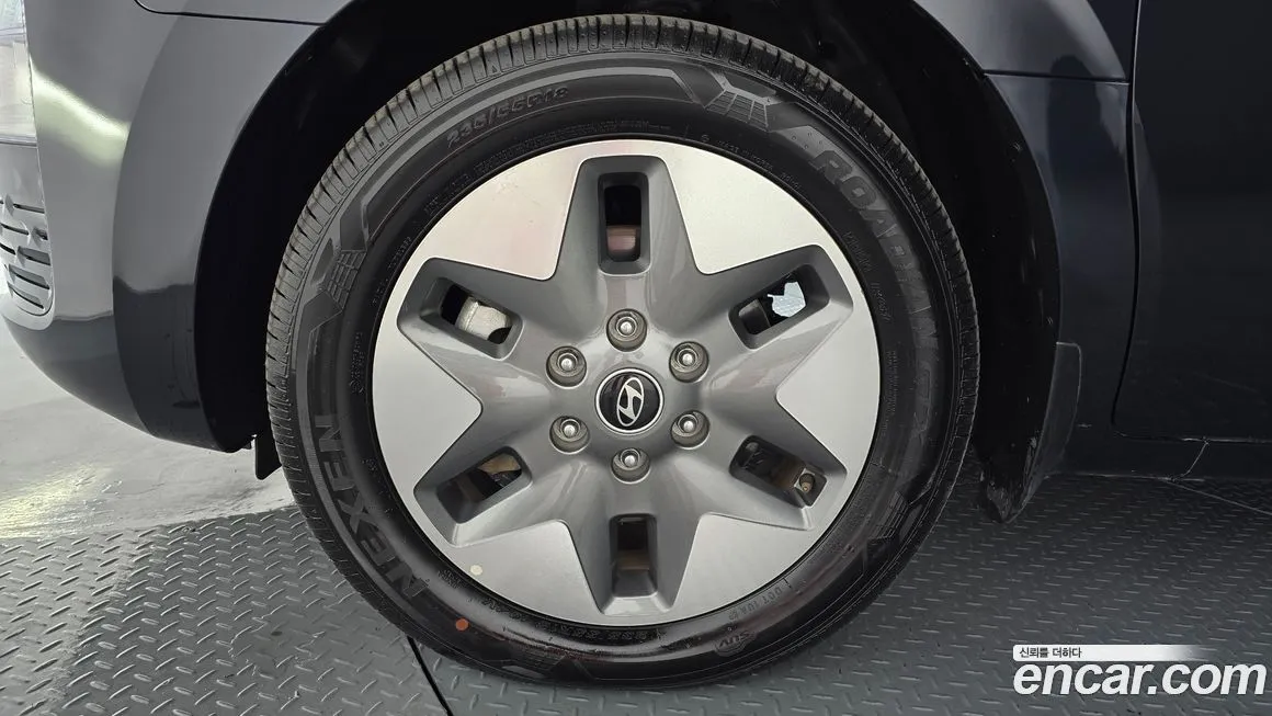 Hyundai Staria 2025 из KR, фото 5