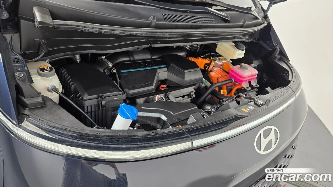 Hyundai Staria 2025 из KR, фото 6