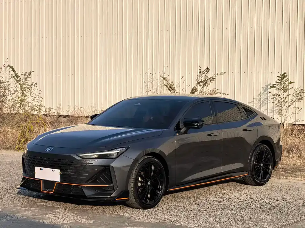 Changan UNI-V 2024 из CN, фото 1