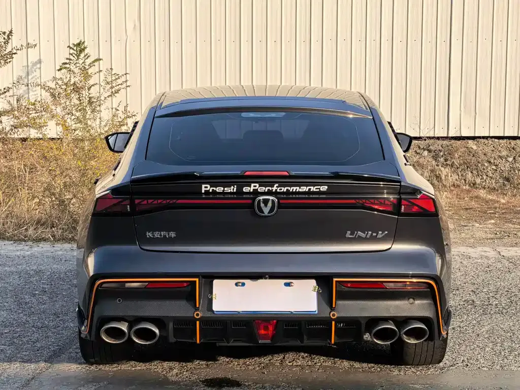 Changan UNI-V 2024 из CN, фото 5