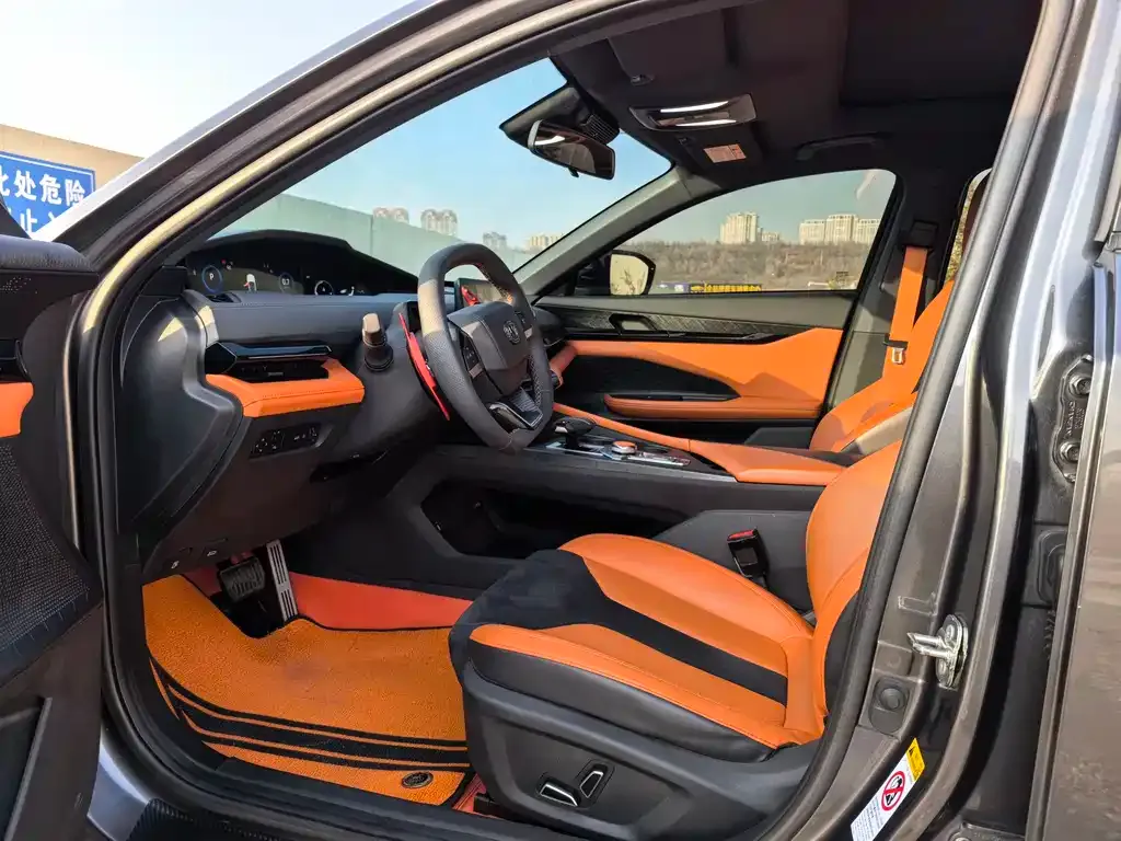 Changan UNI-V 2024 из CN, фото 7