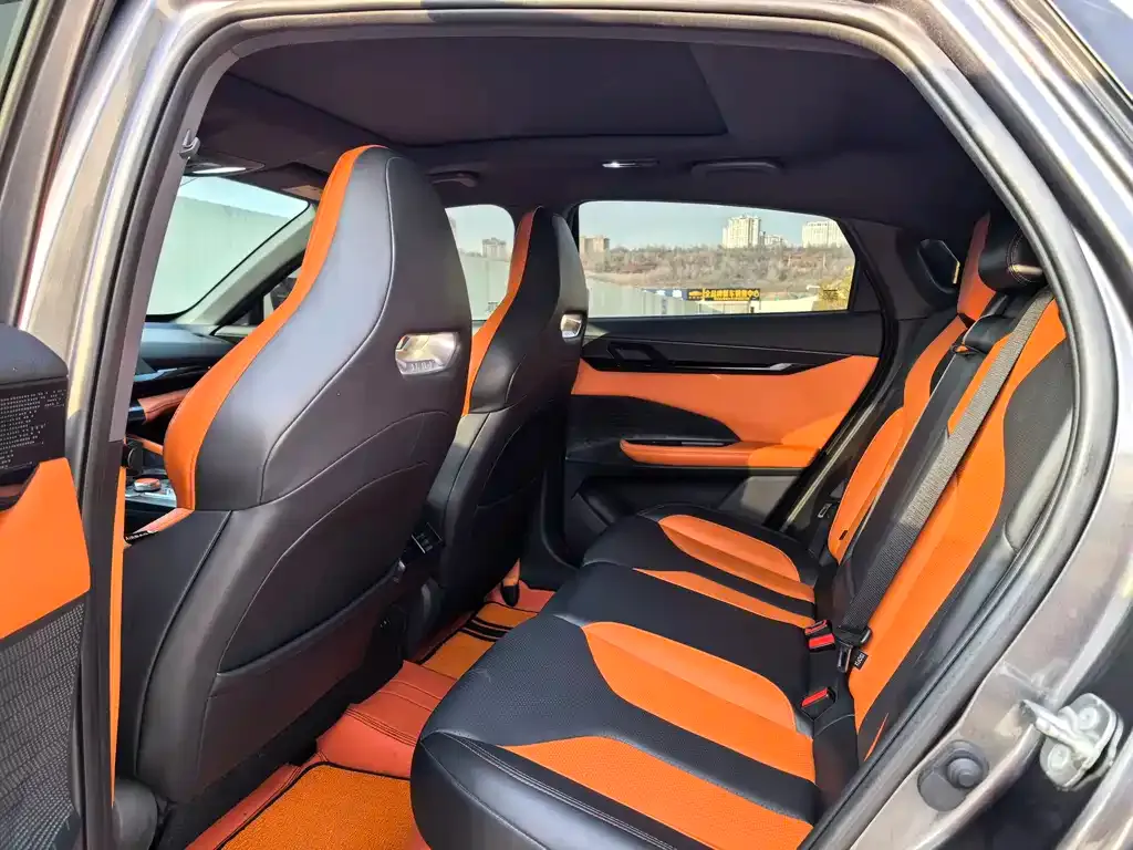 Changan UNI-V 2024 из CN, фото 8