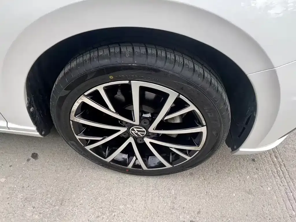 Volkswagen Lavida 2022 из CN, фото 10