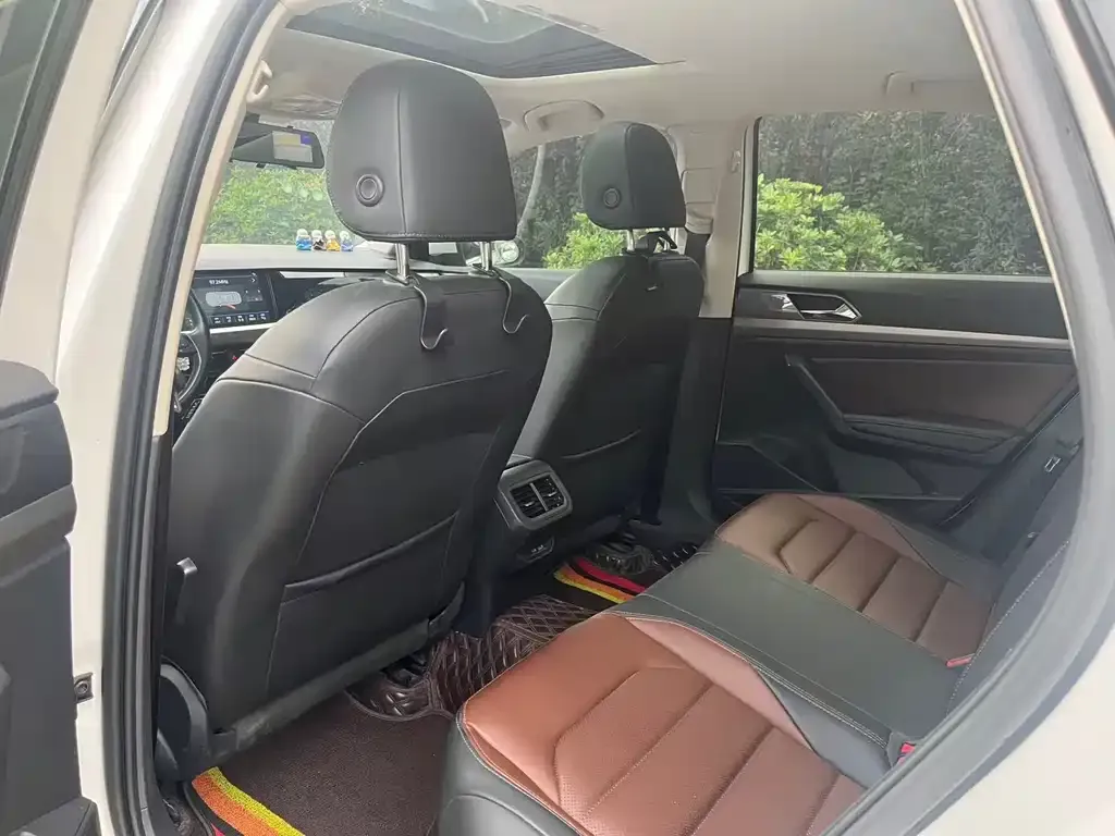 Volkswagen Lavida 2022 из CN, фото 7
