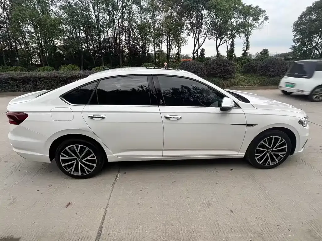 Volkswagen Lavida 2022 из CN, фото 9