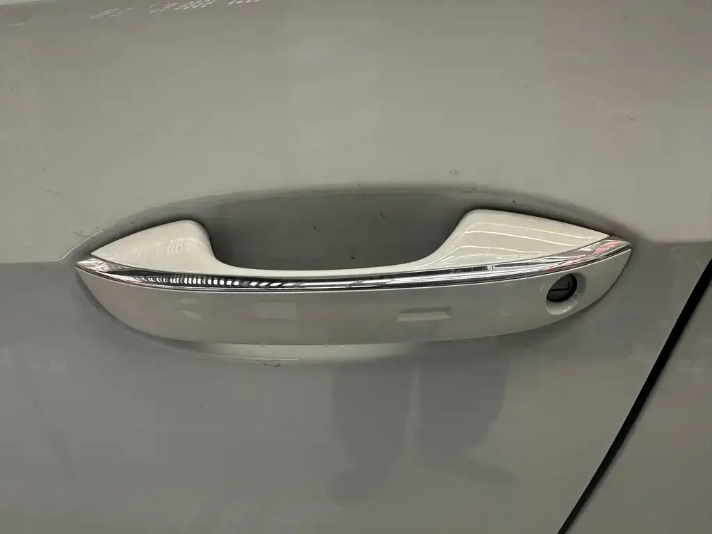 Volkswagen Golf 2022 из CN, фото 4