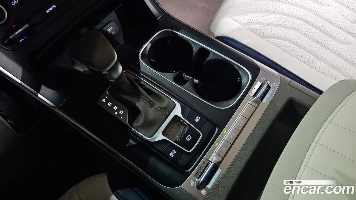 Kia Carnival 2023 из KR, фото 9