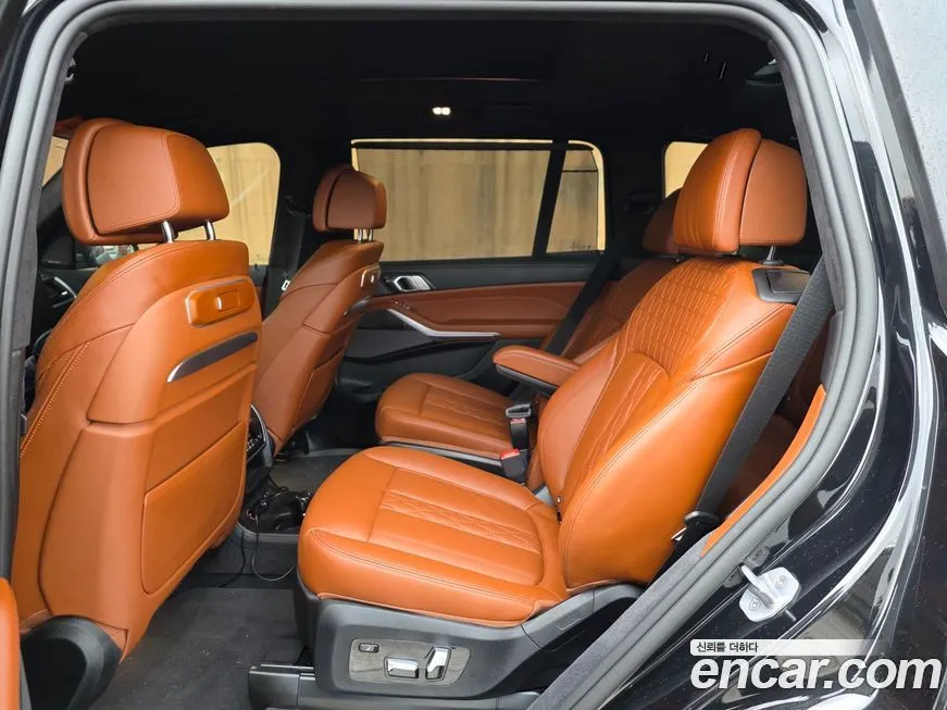 BMW X7 2025 из KR, фото 8