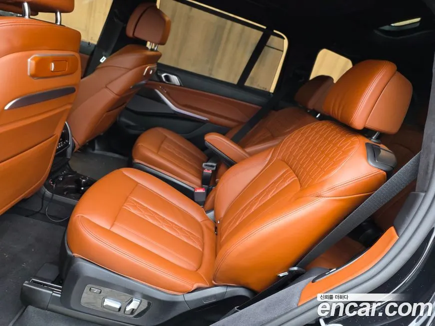BMW X7 2025 из KR, фото 9