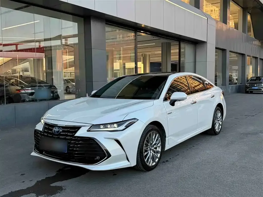 Toyota Avalon 2022 из CN, фото 2