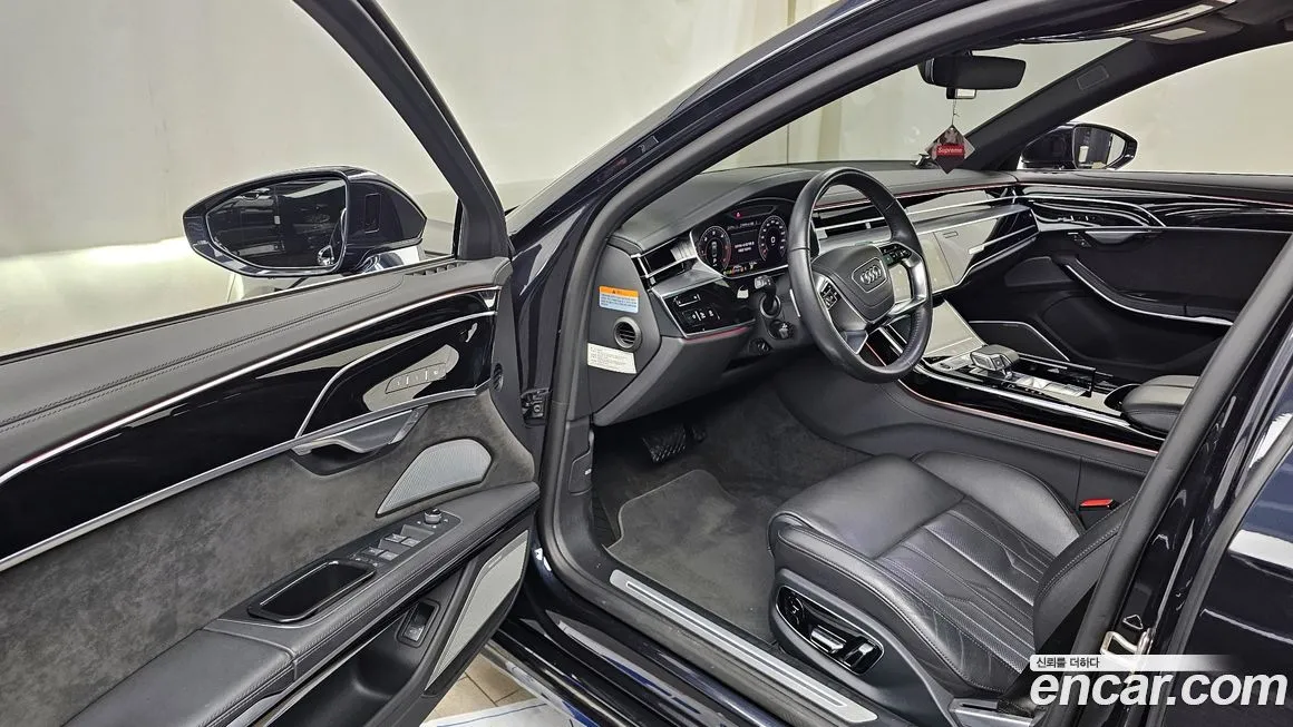 Audi A8 2021 из KR, фото 10