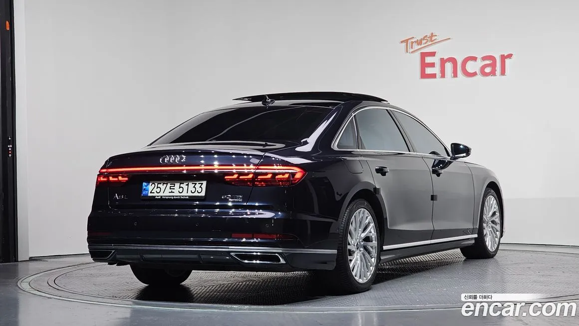 Audi A8 2021 из KR, фото 2