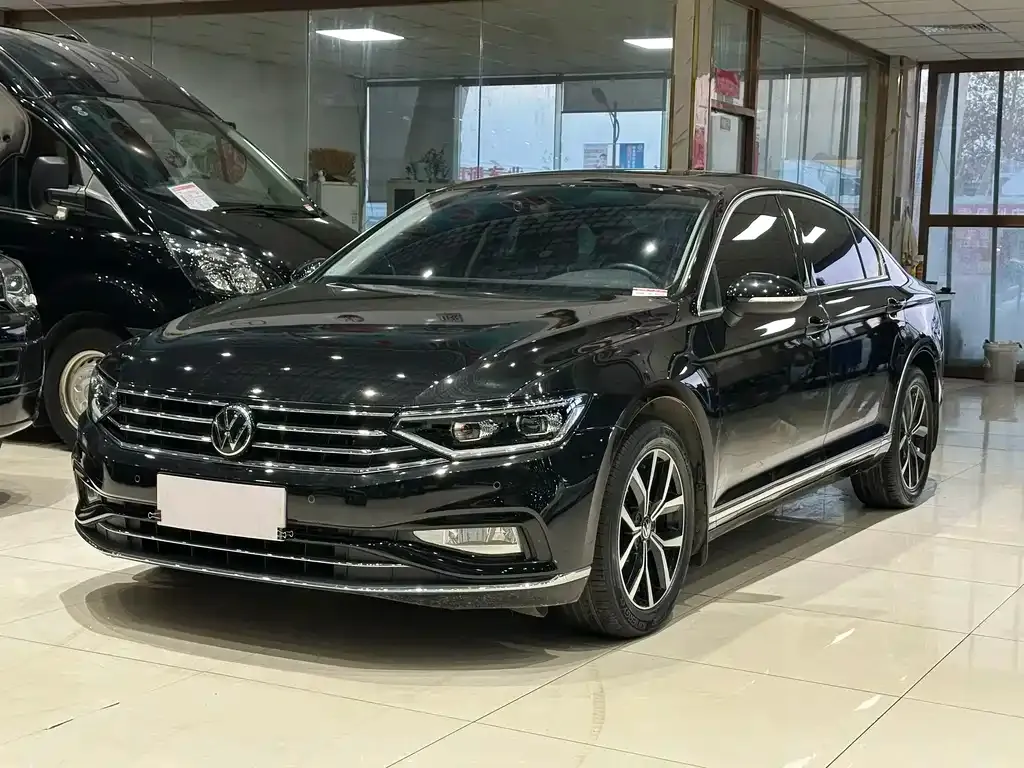 Volkswagen Magotan 2022 из CN, фото 1