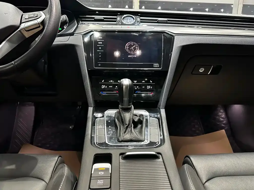 Volkswagen Magotan 2022 из CN, фото 10