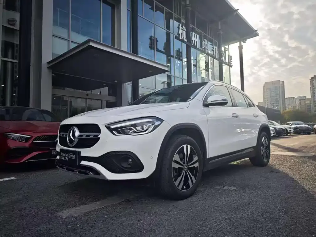 Mercedes-Benz GLA 2023 из CN, фото 1
