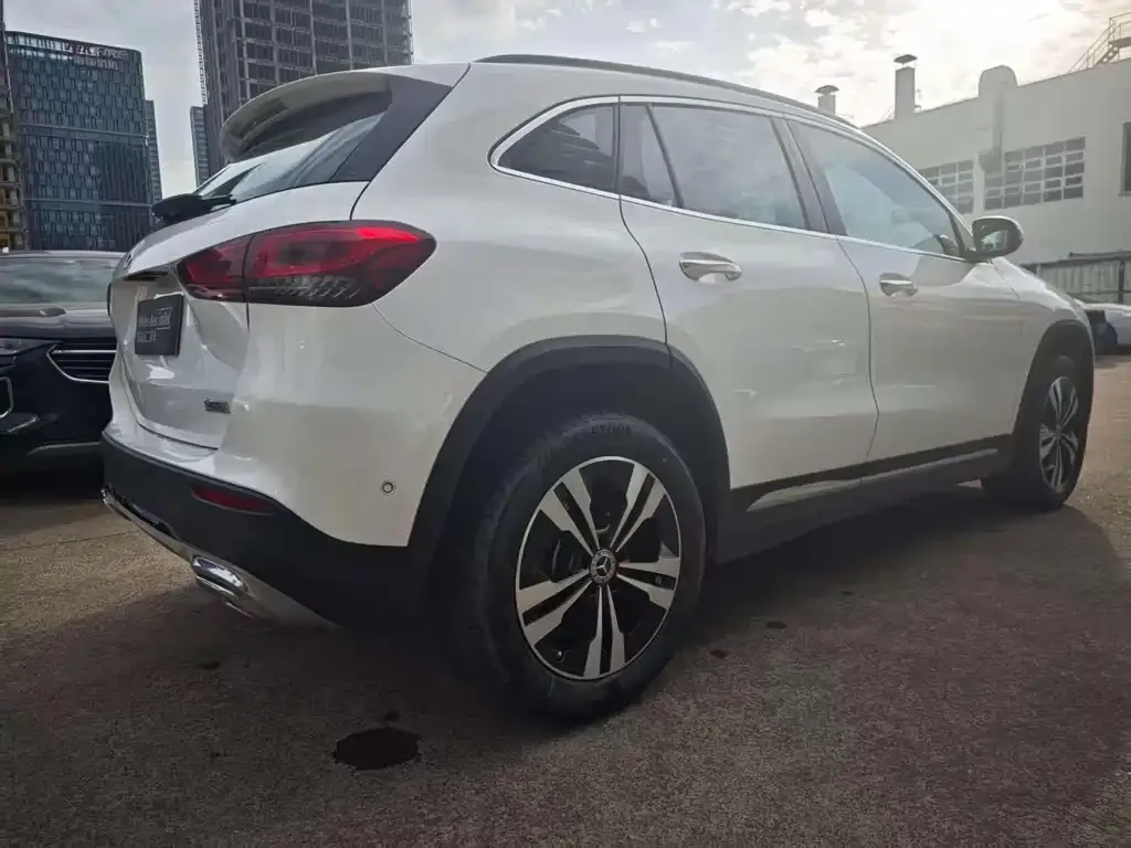 Mercedes-Benz GLA 2023 из CN, фото 5