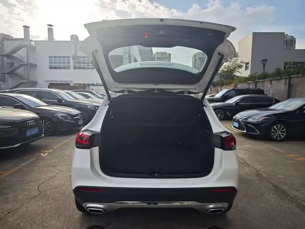 Mercedes-Benz GLA 2023 из CN, фото 7