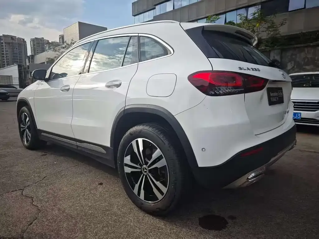 Mercedes-Benz GLA 2023 из CN, фото 8