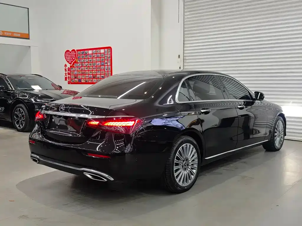 Mercedes-Benz E-Class 2023 из CN, фото 4