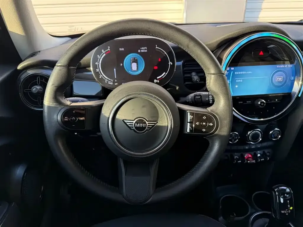 MINI Cooper (3-door) 2023 из CN, фото 7
