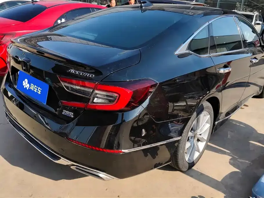 Honda Accord 2022 из CN, фото 3