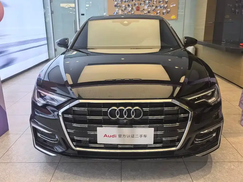 Audi A6L 2025 из CN, фото 1
