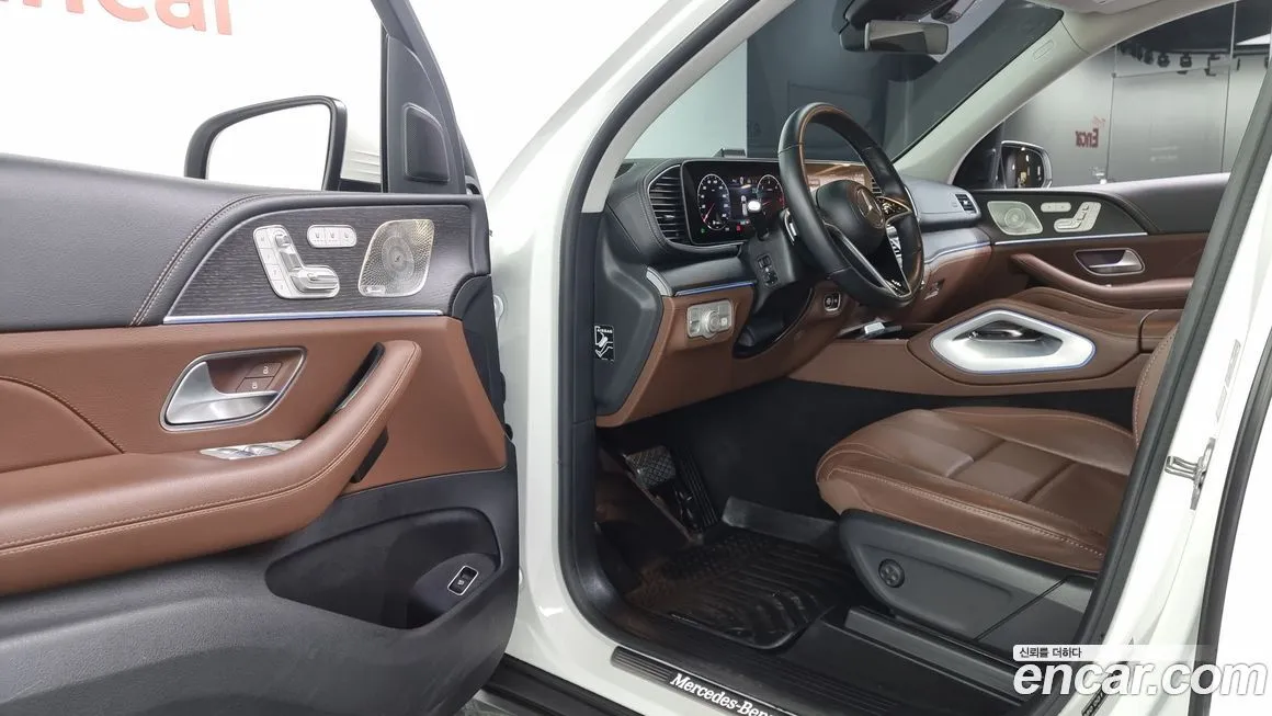 Mercedes-Benz GLE-Class — фото 10
