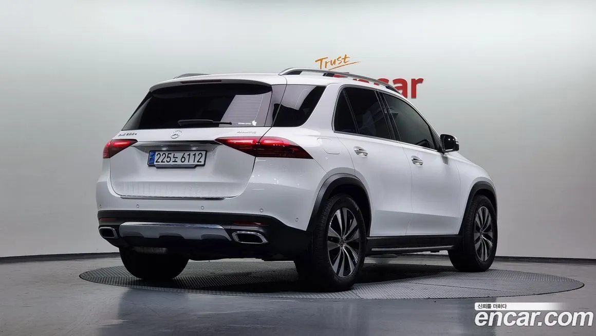 Mercedes-Benz GLE-Class — фото 2
