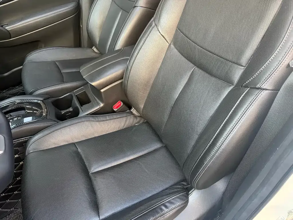 Nissan X-Trail — фото 10