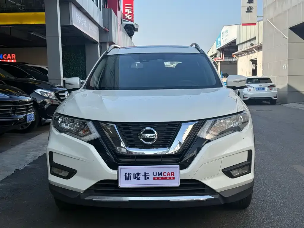 Nissan X-Trail — фото 2