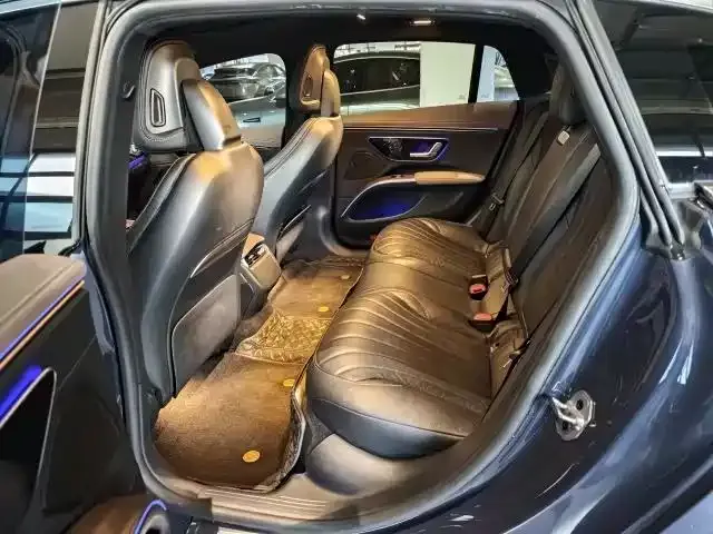 Mercedes-Benz EQS 2024 из CN, фото 5