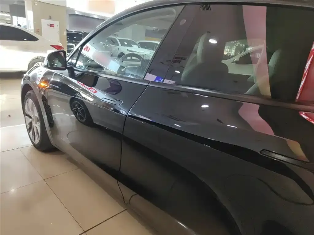 Tesla Model Y 2021 из CN, фото 5