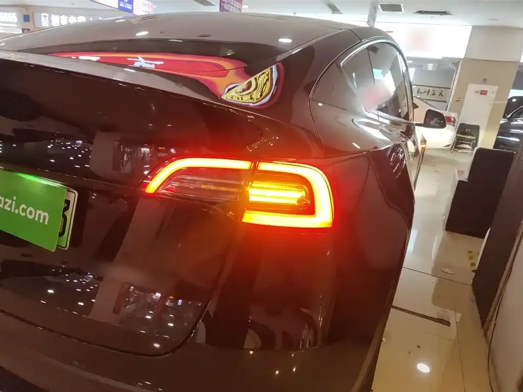 Tesla Model Y 2021 из CN, фото 8
