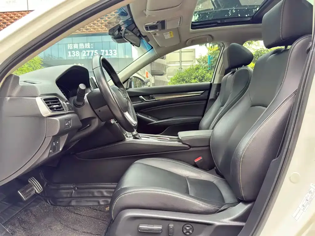 Honda Accord 2022 из CN, фото 4