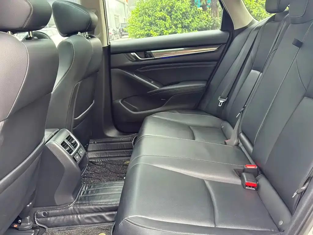 Honda Accord 2022 из CN, фото 7