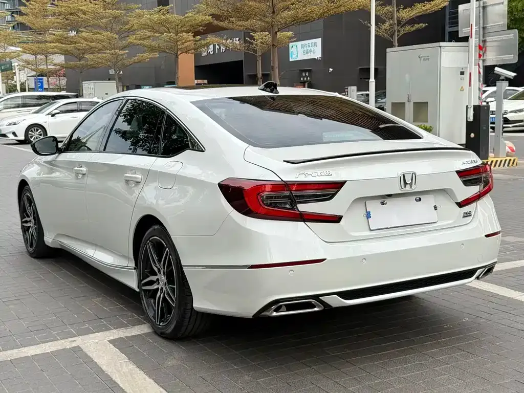 Honda Accord 2022 из CN, фото 9