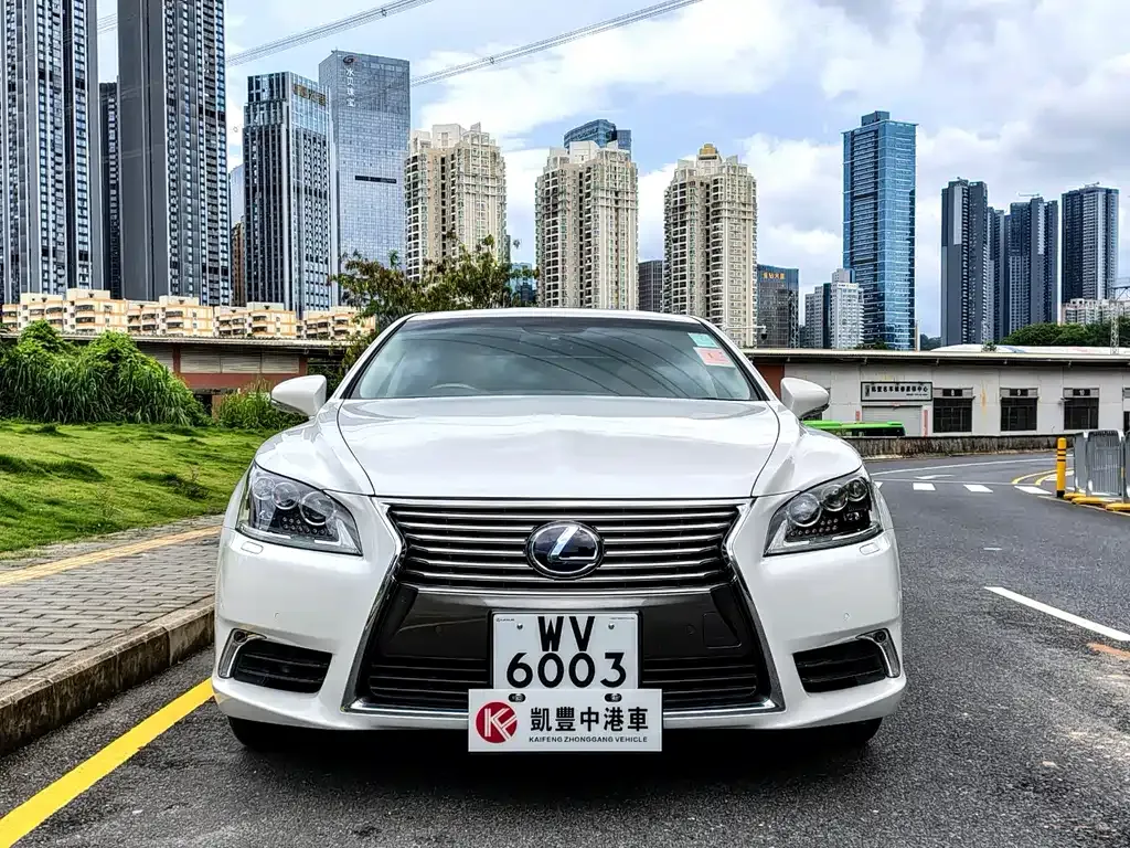 Lexus LS 2021 из CN, фото 2