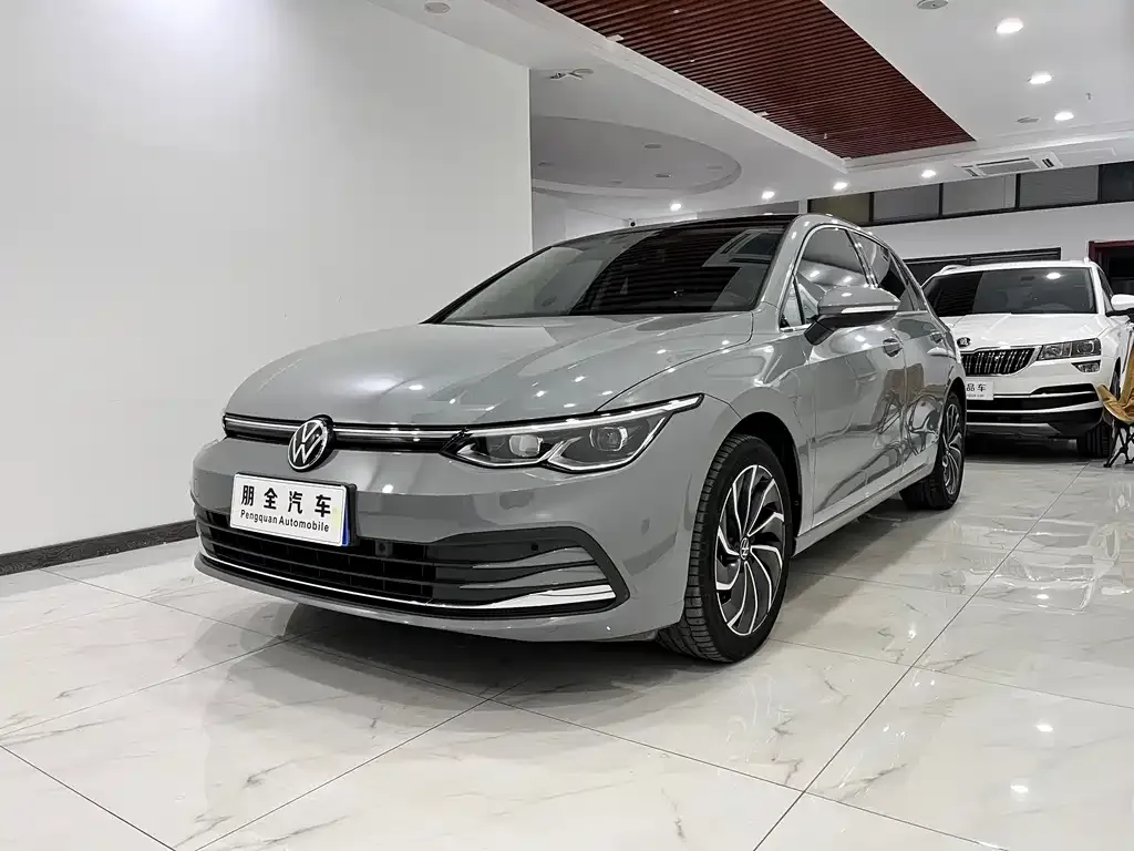 Volkswagen Golf 2022 из CN, фото 1